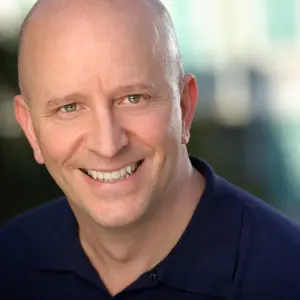 Scott Wojcik headshot