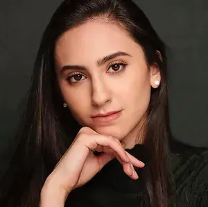 Miriam Ali headshot