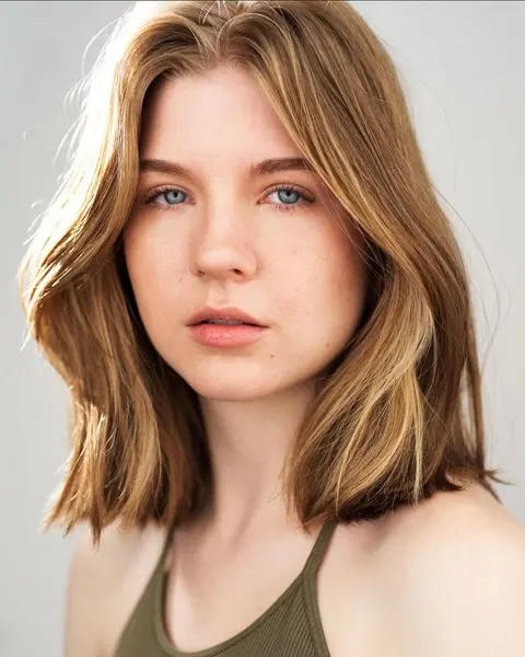 Kammie Crum headshot