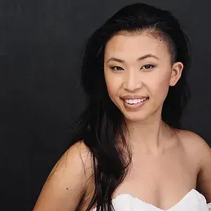 Tessa Cadieux-Petrie headshot