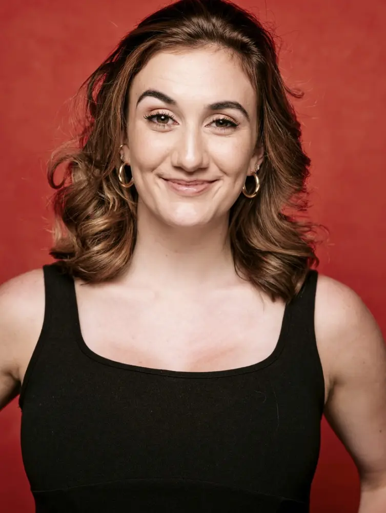 Lauren Dattis headshot